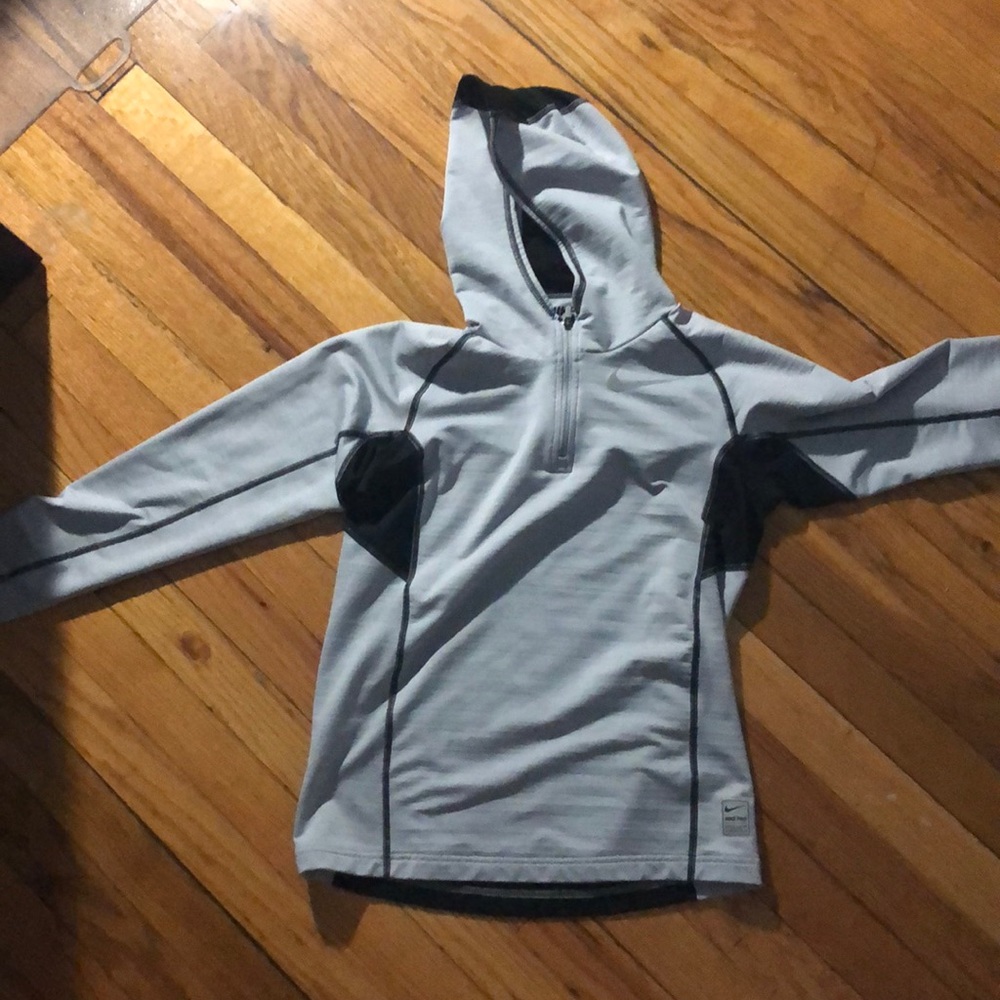 Nike Pro dri fit sweatshirt/long sleeve